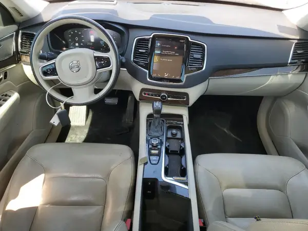 YV4A22PK6G1070864 2016 VOLVO XC90 - Image 8