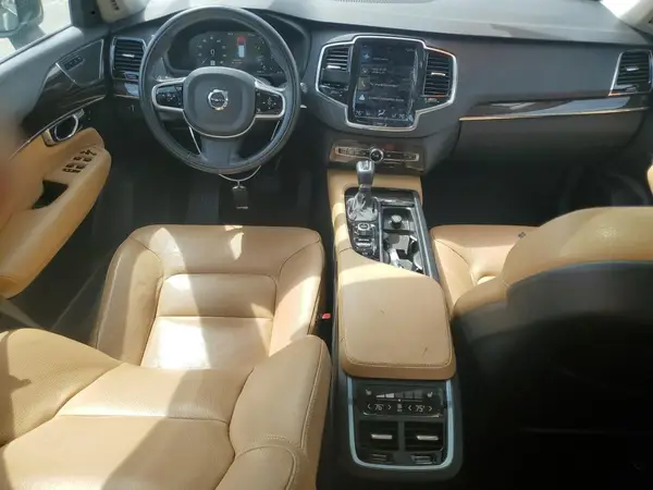 YV4A22PK6G1071240 2016 VOLVO XC90 - Image 8