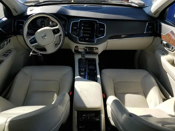 YV4A22PK6G1071528 2016 VOLVO XC90 - Image 8