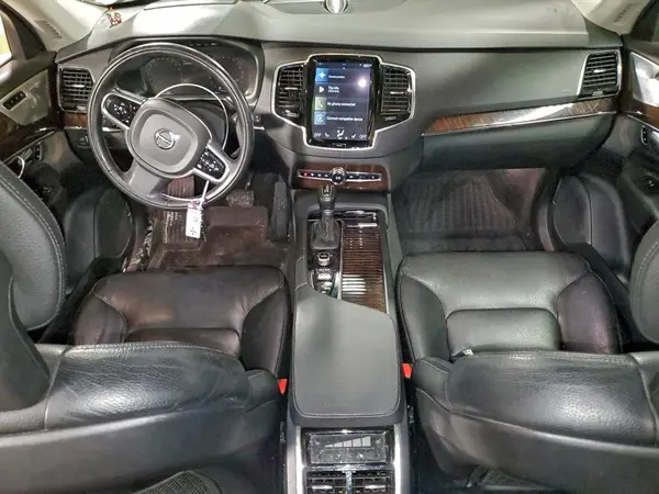 YV4A22PK6G1073649 2016 VOLVO XC90 - Image 8