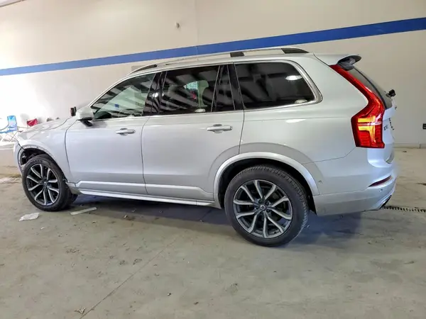 YV4A22PK6H1105324 2017 VOLVO XC90 - Image 2