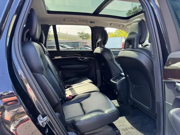 YV4A22PK6H1105792 2017 VOLVO XC90 - Image 8