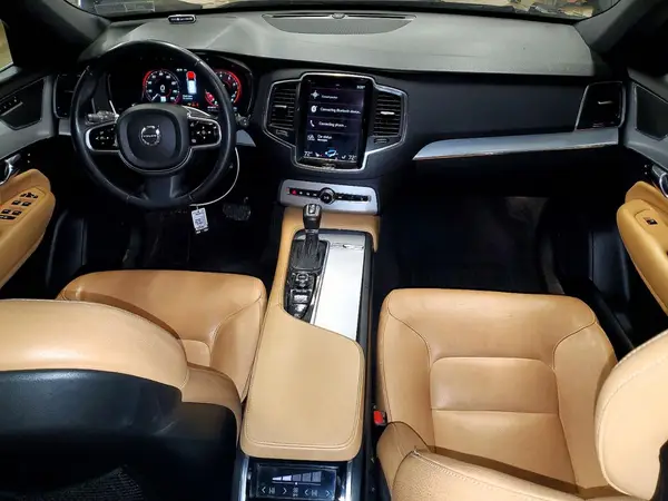 YV4A22PK6H1116114 2017 VOLVO XC90 - Image 8