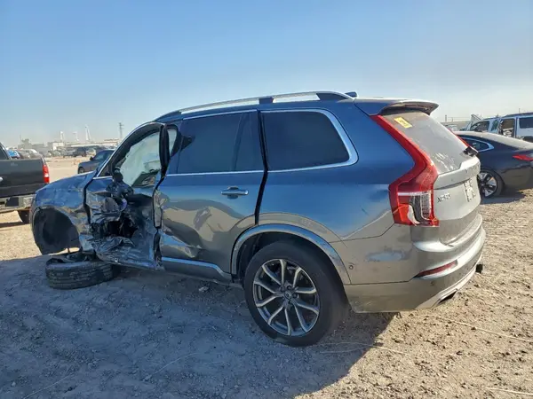 YV4A22PK6H1116811 2017 VOLVO XC90 - Image 2