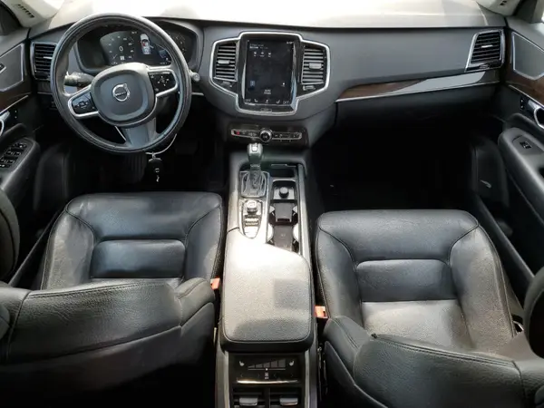 YV4A22PK6H1123631 2017 VOLVO XC90 - Image 8