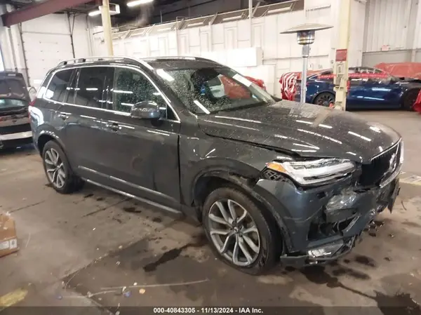 YV4A22PK6H1131017 2017 VOLVO XC90 - Image 1