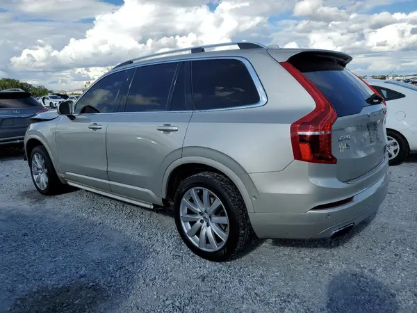 YV4A22PK6H1133348 2017 VOLVO XC90 - Image 2