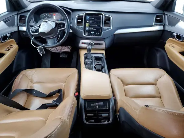 YV4A22PK6H1134208 2017 VOLVO XC90 - Image 8