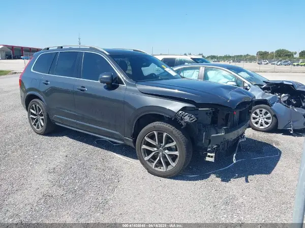 YV4A22PK6H1149002 2017 VOLVO XC90 - Image 1