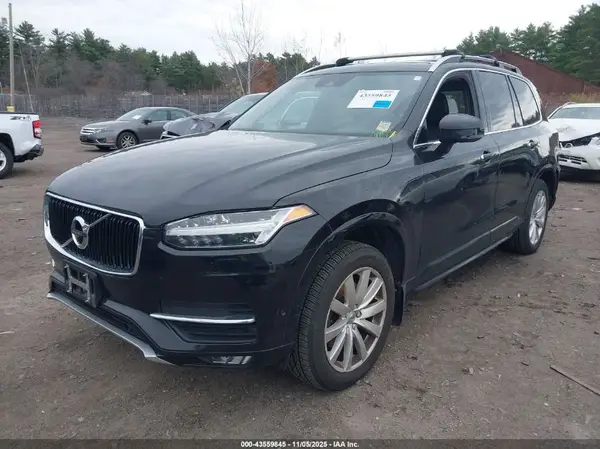 YV4A22PK6H1153809 2017 VOLVO XC90 - Image 2