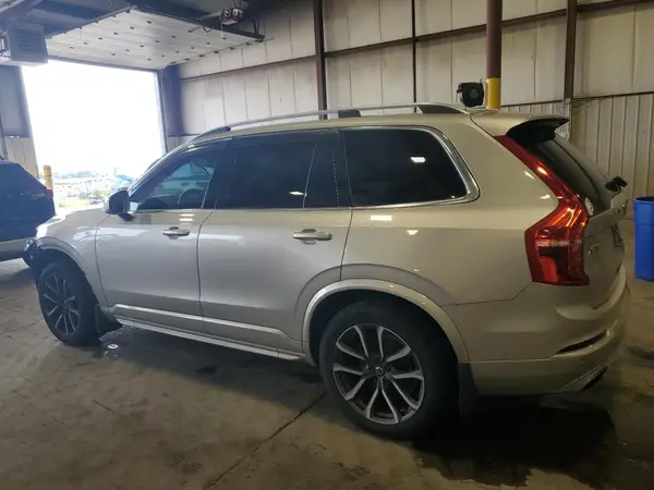 YV4A22PK6H1166902 2017 VOLVO XC90 - Image 2
