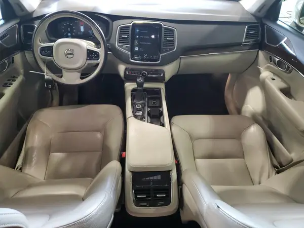 YV4A22PK6H1166902 2017 VOLVO XC90 - Image 8