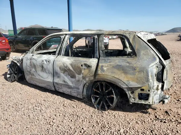 YV4A22PK6H1178600 2017 VOLVO XC90 - Image 2