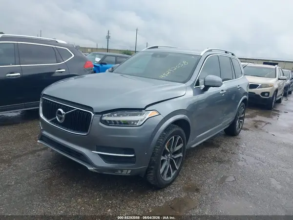 YV4A22PK6J1204229 2018 VOLVO XC90 - Image 2