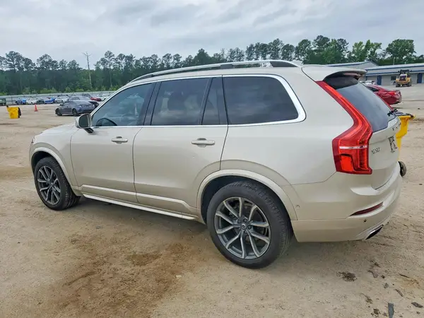 YV4A22PK6J1211701 2018 VOLVO XC90 - Image 2