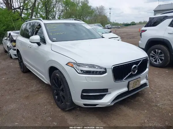 YV4A22PK6J1337167 2018 VOLVO XC90 - Image 1
