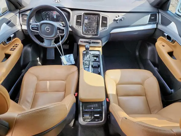 YV4A22PK6J1363574 2018 VOLVO XC90 - Image 8