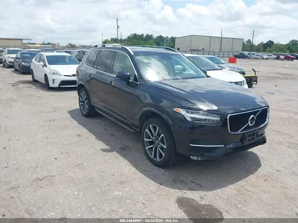 YV4A22PK6J1374655 2018 VOLVO XC90 - Image 1