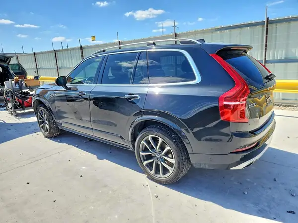 YV4A22PK6K1419093 2019 VOLVO XC90 - Image 2
