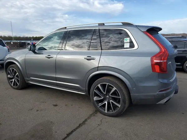 YV4A22PK6K1484218 2019 VOLVO XC90 - Image 2