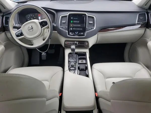 YV4A22PK6K1509330 2019 VOLVO XC90 - Image 8