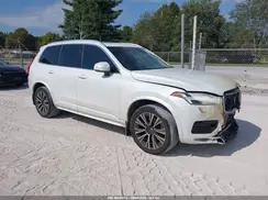 YV4A22PK6M1705254 2021 VOLVO XC90