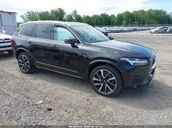 YV4A22PK6M1771075 2021 VOLVO XC90
