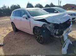 YV4A22PK6N1855401 2022 VOLVO XC90