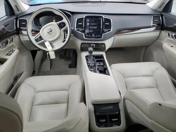 YV4A22PK7G1021639 2016 VOLVO XC90 - Image 8