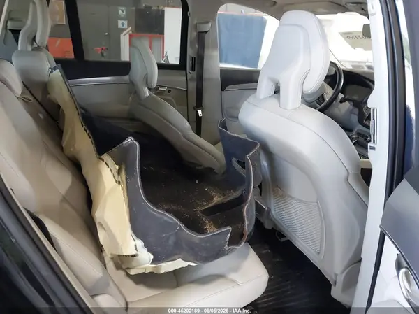 YV4A22PK7G1029188 2016 VOLVO XC90 - Image 8