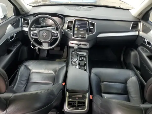 YV4A22PK7G1043673 2016 VOLVO XC90 - Image 8