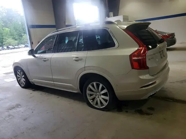 YV4A22PK7G1051675 2016 VOLVO XC90 - Image 2