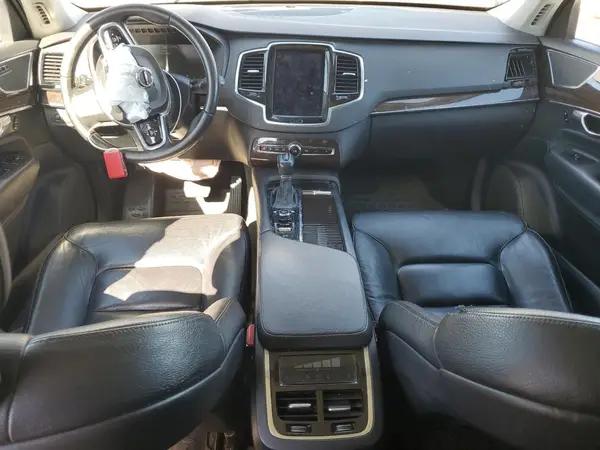 YV4A22PK7G1062174 2016 VOLVO XC90 - Image 8