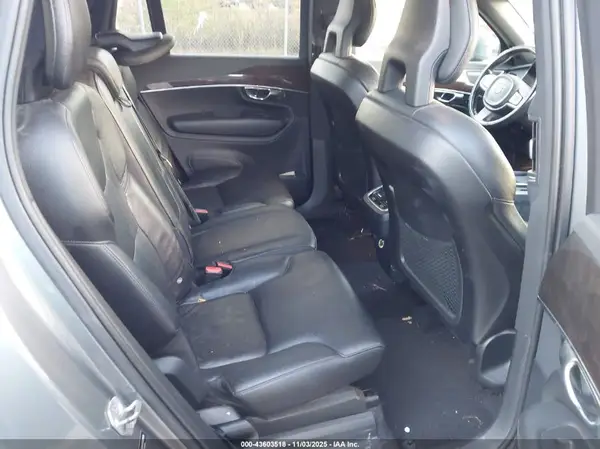 YV4A22PK7G1068928 2016 VOLVO XC90 - Image 8