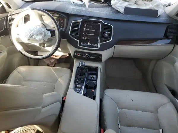 YV4A22PK7G1074339 2016 VOLVO XC90 - Image 8