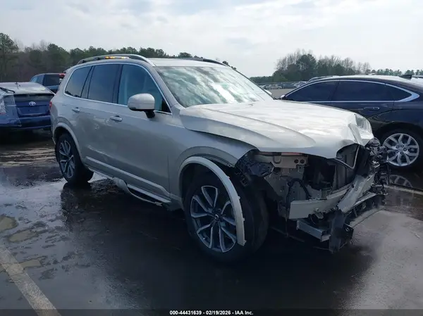 YV4A22PK7G1075250 2016 VOLVO XC90 - Image 1