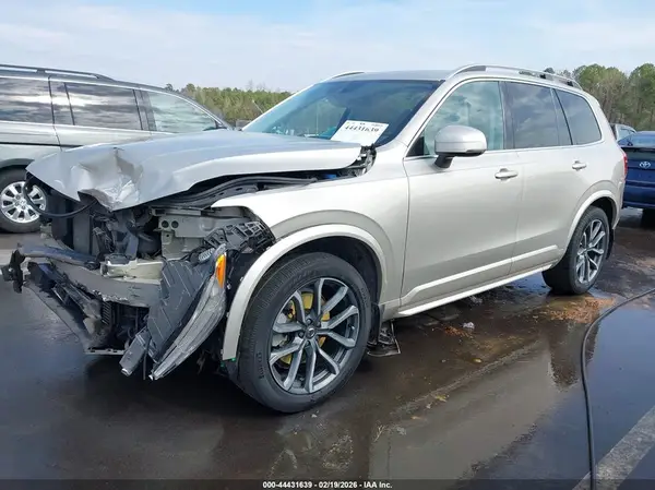 YV4A22PK7G1075250 2016 VOLVO XC90 - Image 2