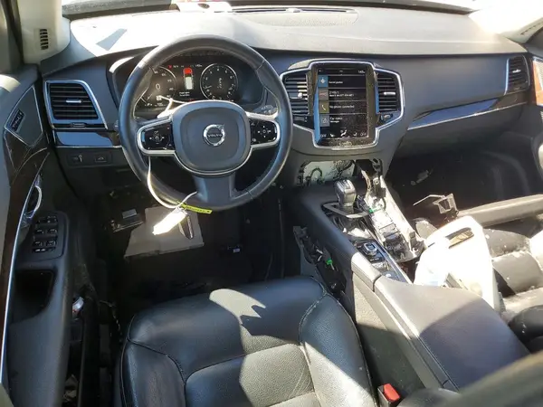 YV4A22PK7G1084143 2016 VOLVO XC90 - Image 8
