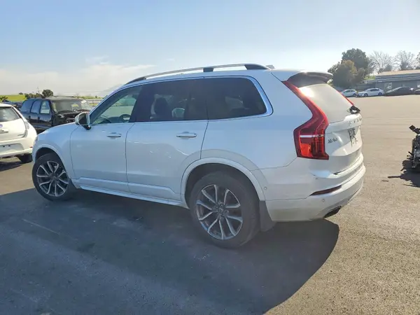 YV4A22PK7G1084269 2016 VOLVO XC90 - Image 2