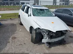 YV4A22PK7H1108071 2017 VOLVO XC90