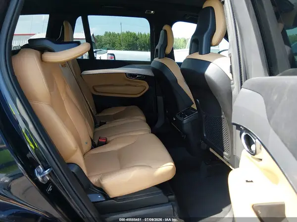 YV4A22PK7H1109172 2017 VOLVO XC90 - Image 8