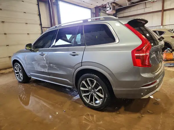 YV4A22PK7H1111004 2017 VOLVO XC90 - Image 2