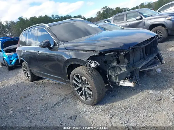 YV4A22PK7H1111553 2017 VOLVO XC90 - Image 1