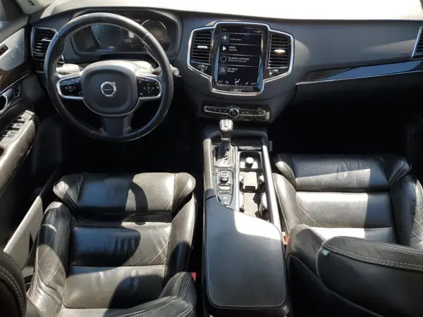 YV4A22PK7H1121385 2017 VOLVO XC90 - Image 8