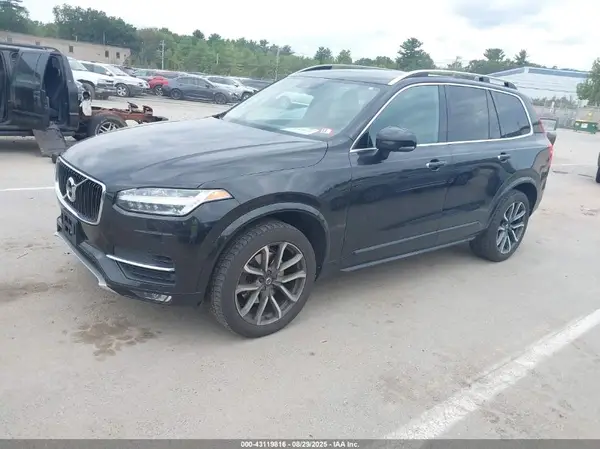 YV4A22PK7H1157514 2017 VOLVO XC90 - Image 2