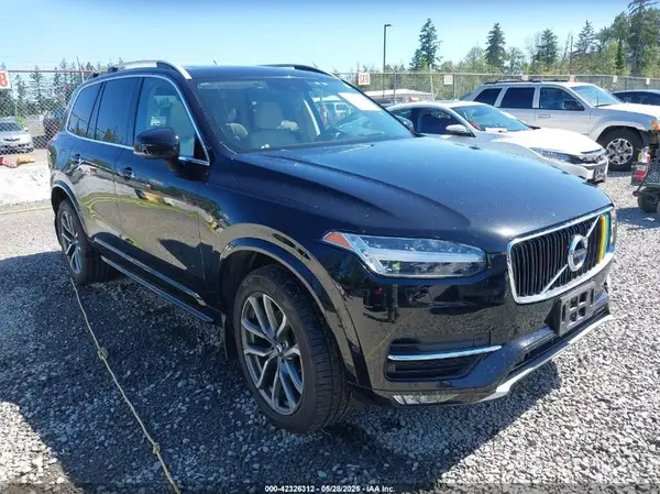 YV4A22PK7H1175141 2017 VOLVO XC90 - Image 1