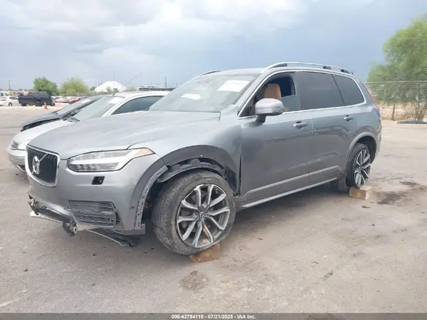 YV4A22PK7H1185782 2017 VOLVO XC90 - Image 2