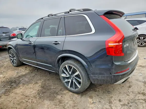 YV4A22PK7J1197890 2018 VOLVO XC90 - Image 2