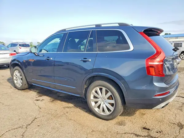 YV4A22PK7J1209567 2018 VOLVO XC90 - Image 2