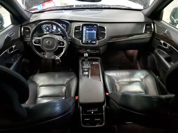 YV4A22PK7J1218088 2018 VOLVO XC90 - Image 8